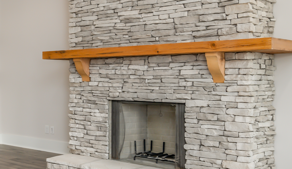 2-lowder-new-homes-why-lowder-detail-fireplace