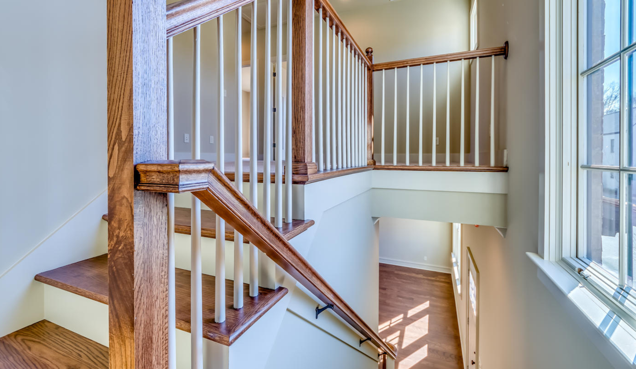 23-lowder-new-homes-hamsptead-stairs